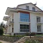 Appartamento Koerfez Garden